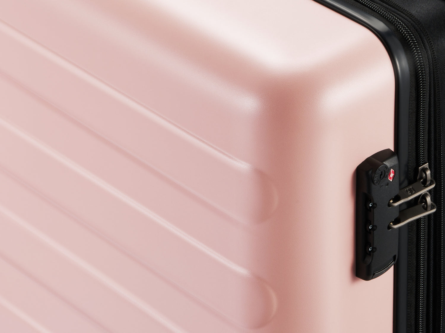 Rhine Collection | Classic | Hardside 24 Inch Checked Luggage