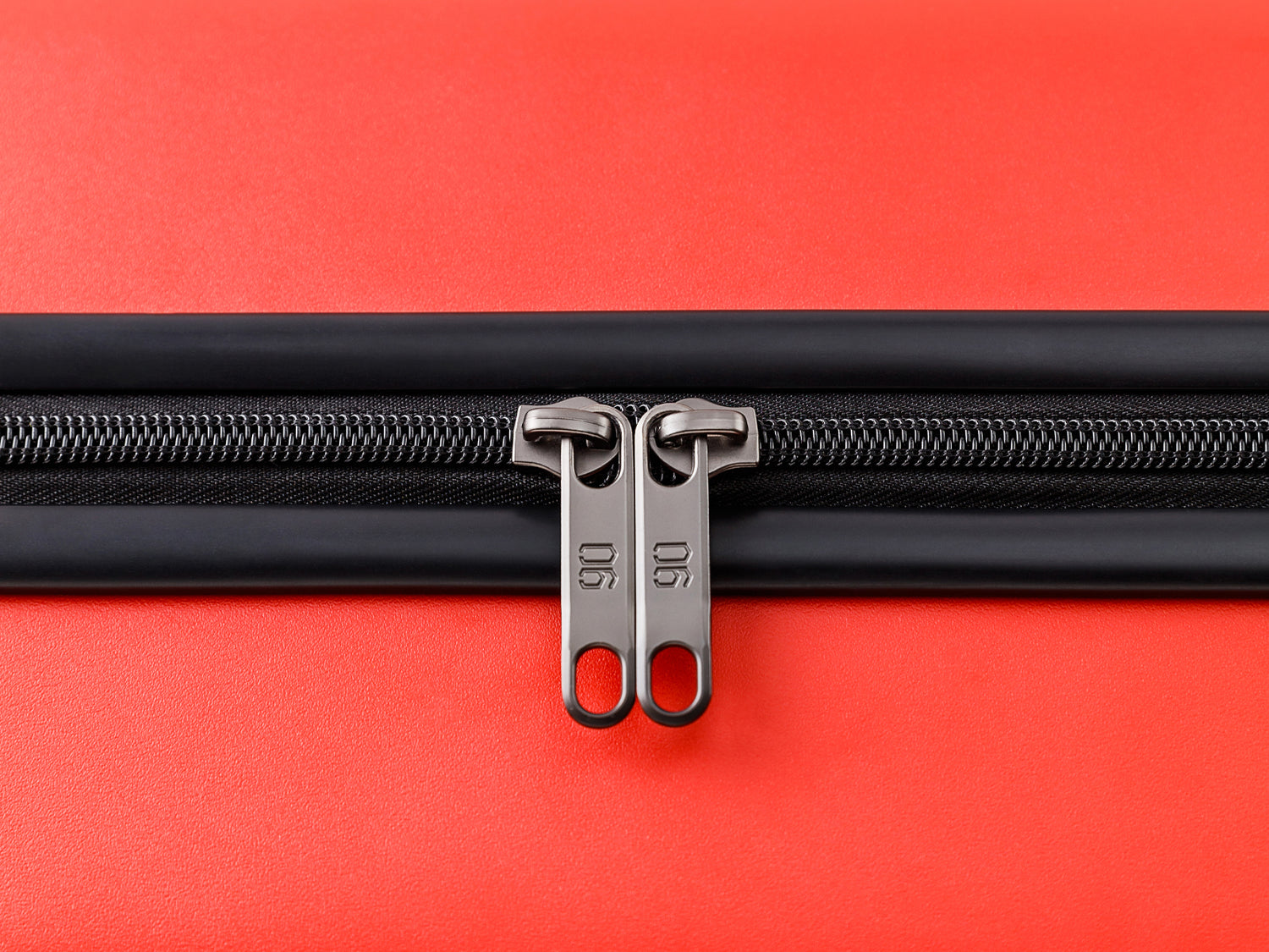 Rhine Collection | Classic | Hardside 24 Inch Checked Luggage